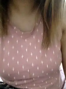 Snapshot of Tanha18 chatting on February 1, 2026, 8:24 am Tanha18 online show from February 1, 2026, 8:24 am