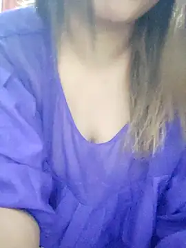 Snapshot of Tanha18 chatting on February 2, 2026, 12:37 pm Tanha18 online show from February 2, 2026, 12:37 pm