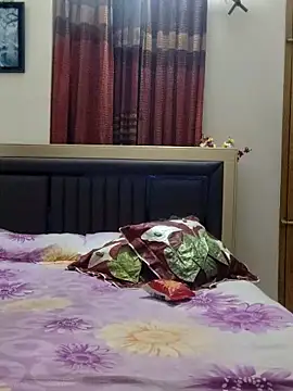 Snapshot of Tanha18 chatting on February 3, 2026, 12:21 pm Tanha18 online show from February 3, 2026, 12:21 pm