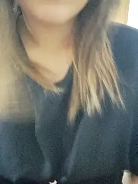 Snapshot of Tanha18 chatting on February 20, 2026, 2:39 pm Tanha18 online show from February 20, 2026, 2:39 pm