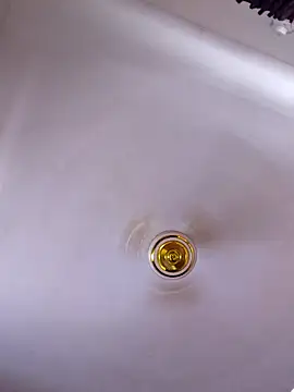 Snapshot of Tanha18 chatting on February 26, 2026, 9:19 am Tanha18 online show from February 26, 2026, 9:19 am