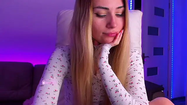 passionka online show from April 10, 2026, 7:07 pm