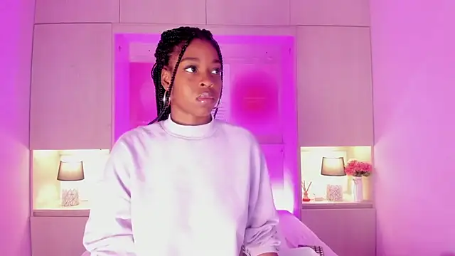 MaraBaker online show from October 17, 2025, 11:57 am