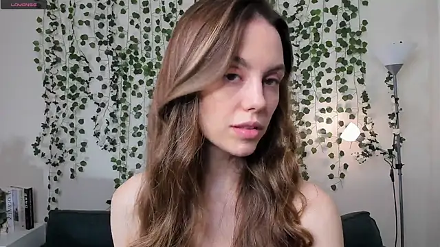 sweet and flirt online show from October 29, 2025, 7:10 am