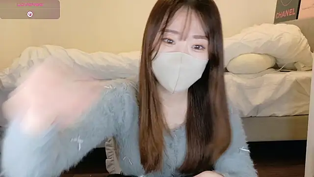 Snapshot of yura_ra_ra chatting on April 26, 2026, 1:09 pm yura ra ra online show from April 26, 2026, 1:09 pm