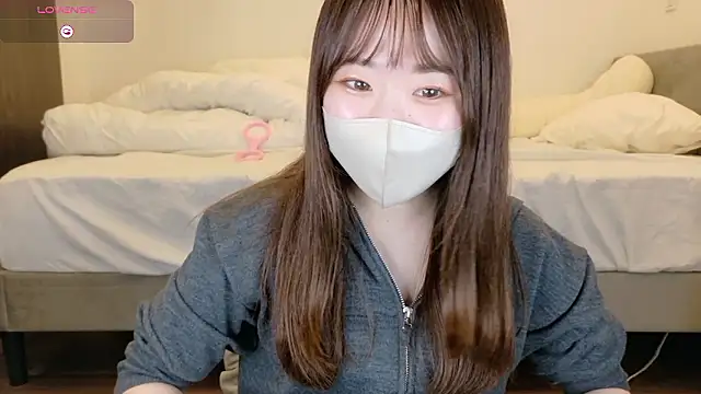 Snapshot of yura_ra_ra chatting on May 12, 2026, 1:19 pm yura ra ra online show from May 12, 2026, 1:19 pm