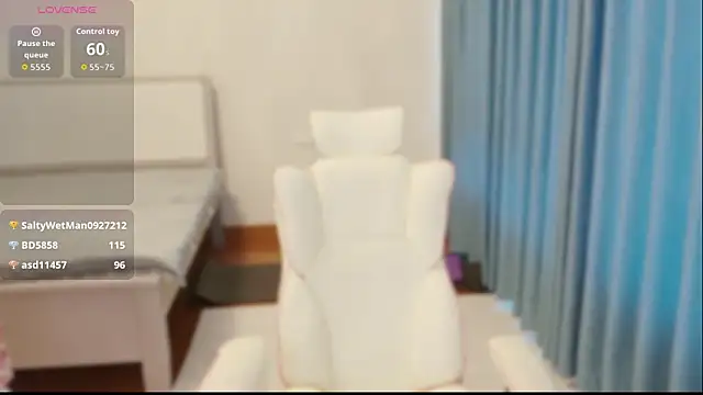 Snapshot of yiyi_3523 chatting on February 25, 2026, 3:05 am yiyi 3523 online show from February 25, 2026, 3:05 am