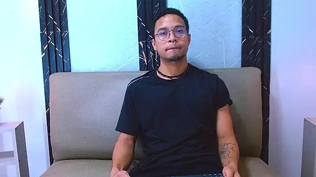 Jayden Morris online show from December 17, 2025, 11:49 am