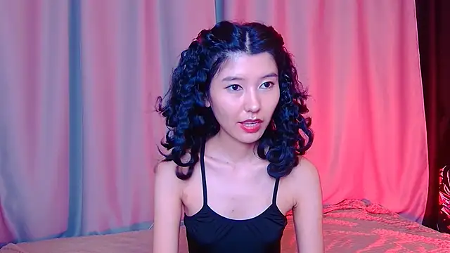 Snapshot of sunarinsun chatting on November 14, 2025, 10:29 pm sunarinsun online show from November 14, 2025, 10:29 pm