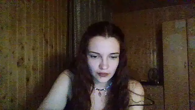 AmeliieLaFleur online show from May 5, 2026, 7:44 pm