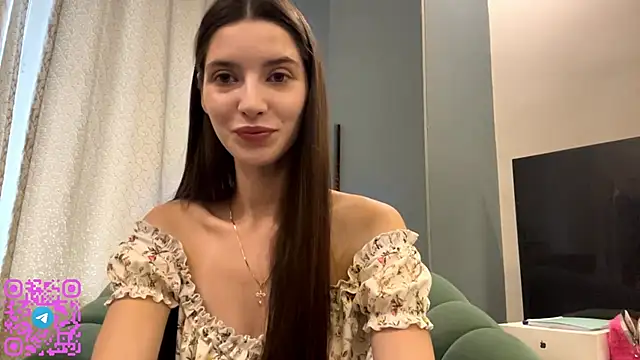 Snapshot of AlessiaChen chatting on October 22, 2025, 8:14 am AlessiaChen online show from October 22, 2025, 8:14 am
