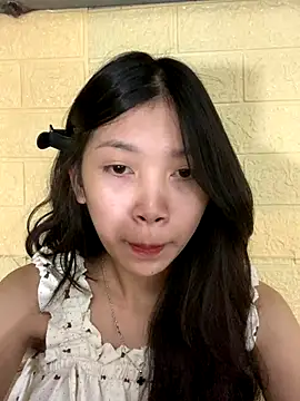 linh-lan1 online show from October 17, 2025, 11:57 am