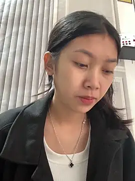 linh-lan1 online show from January 16, 2026, 2:26 am