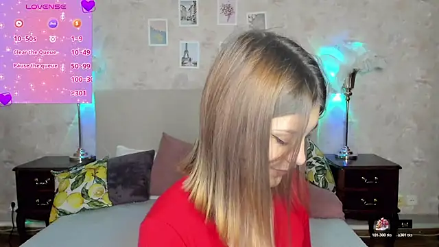 MargoChill online show from November 12, 2025, 2:28 pm