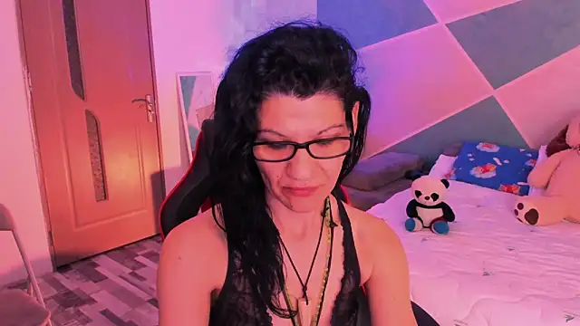 Snapshot of SweetSin40 chatting on April 23, 2026, 7:38 pm SweetSin40 online show from April 23, 2026, 7:38 pm