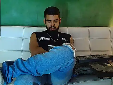 black kameron  online show from January 16, 2026, 9:13 am