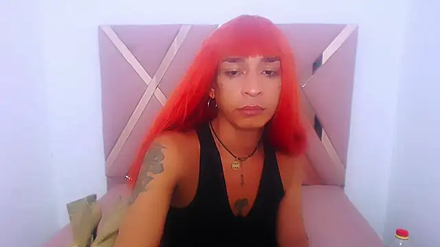 Snapshot of VioletGil_Party_ chatting on April 22, 2026, 7:48 pm VioletGil Party online show from April 22, 2026, 7:48 pm