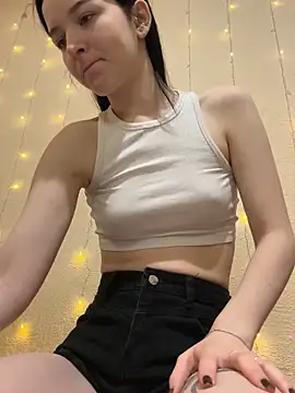  LovelyDana  online show from December 21, 2025, 6:59 pm