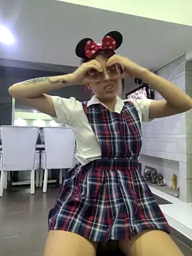 l0lita sweet online show from October 20, 2025, 10:54 pm