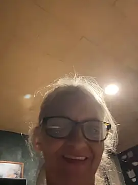 Snapshot of Mananddan chatting on October 13, 2025, 5:07 am Mananddan online show from October 13, 2025, 5:07 am