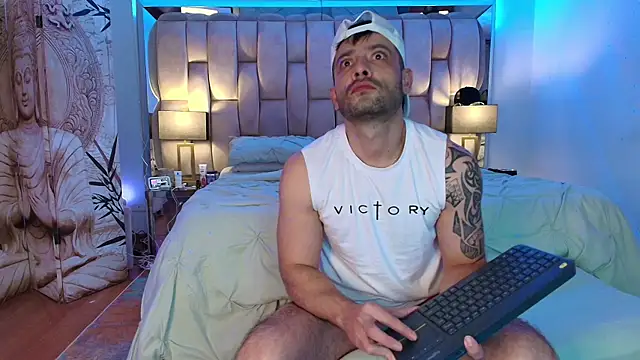 Snapshot of latin_fucked_party chatting on October 30, 2025, 7:10 am latin fucked party online show from October 30, 2025, 7:10 am