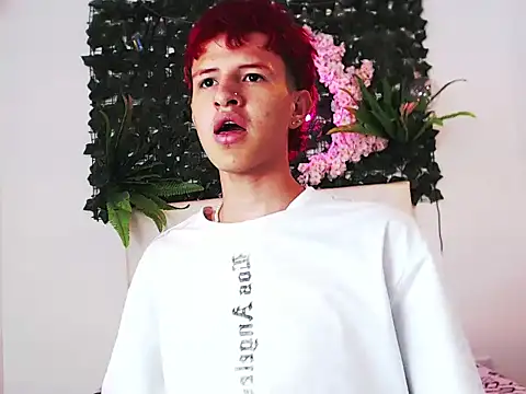 Snapshot of ANDRES_ANTONIO chatting on October 19, 2025, 12:44 am ANDRES ANTONIO online show from October 19, 2025, 12:44 am