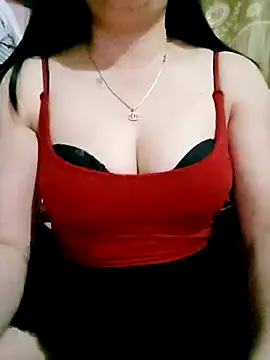 Snapshot of SansanCii chatting on March 18, 2026, 11:13 am SansanCii online show from March 18, 2026, 11:13 am