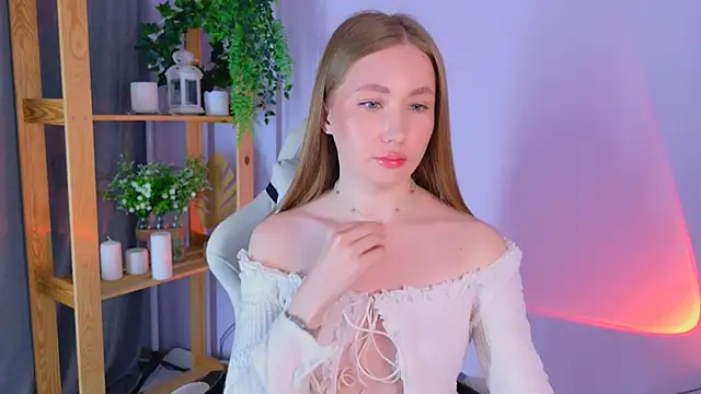 Snapshot of EllyColins chatting on May 23, 2026, 3:01 am EllyColins online show from May 23, 2026, 3:01 am