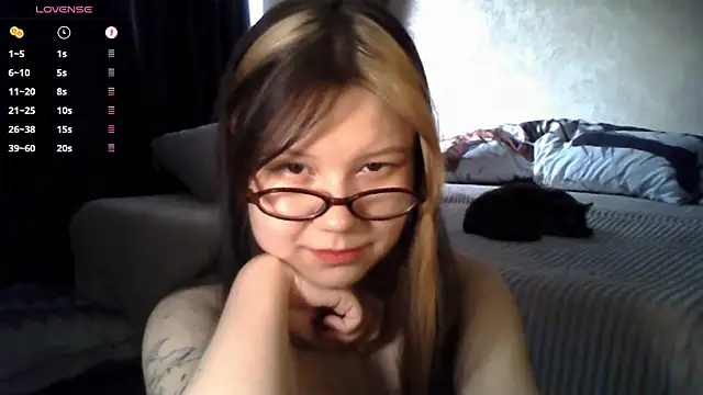 Snapshot of sota_starcaug chatting on February 9, 2026, 5:55 am sota starcaug online show from February 9, 2026, 5:55 am