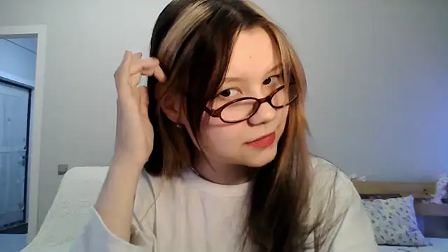 Snapshot of sota_starcaug chatting on March 1, 2026, 3:47 pm sota starcaug online show from March 1, 2026, 3:47 pm