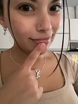 sashazepol online show from February 10, 2026, 7:29 pm