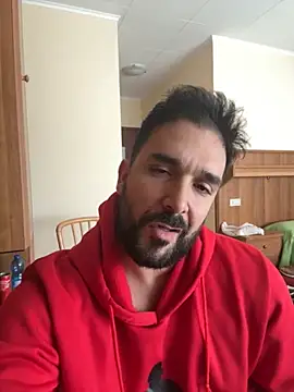 ReDiBastoni90 online show from October 16, 2025, 1:23 pm