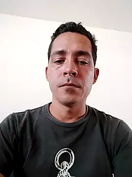 David man33 online show from October 17, 2025, 6:43 pm