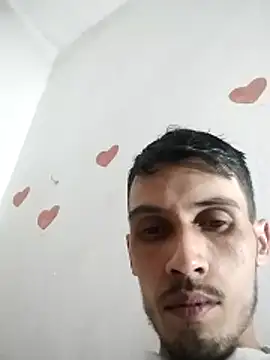 lucho228 online show from November 19, 2025, 3:39 am