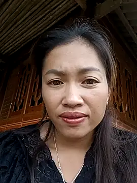 -Paige- online show from October 19, 2025, 3:51 am