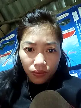 -Paige- online show from December 22, 2025, 9:23 pm