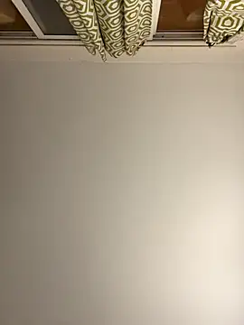 calienteatope online show from November 17, 2025, 3:23 am