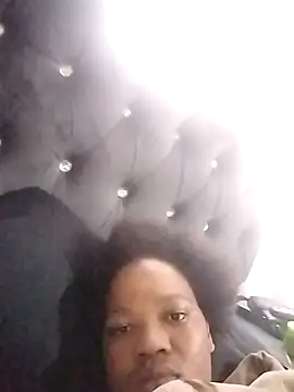 CaramelBoootie online show from November 16, 2025, 7:36 am