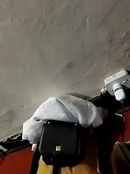 CaramelBoootie online show from November 16, 2025, 10:04 pm