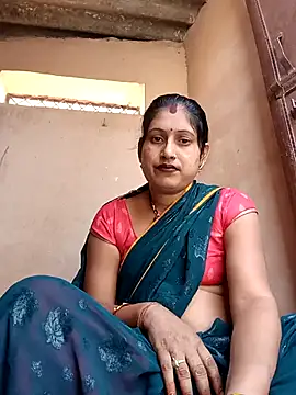 Snapshot of Rayal_bhabi chatting on October 14, 2025, 9:43 am Rayal bhabi online show from October 14, 2025, 9:43 am