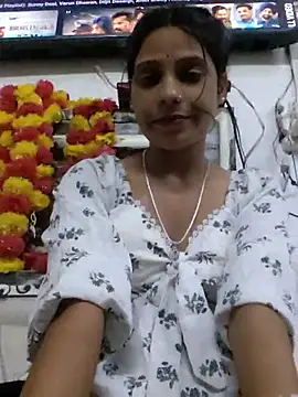 Nitya hot online show from February 18, 2026, 4:03 pm