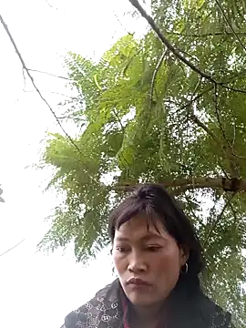 siusiu-00 online show from November 5, 2025, 6:02 am