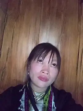 siusiu-00 online show from March 16, 2026, 12:53 pm