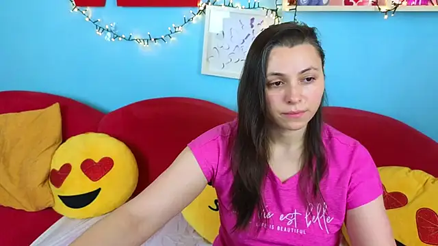 Snapshot of Soft_Lilly chatting on February 10, 2026, 6:06 am Soft Lilly online show from February 10, 2026, 6:06 am