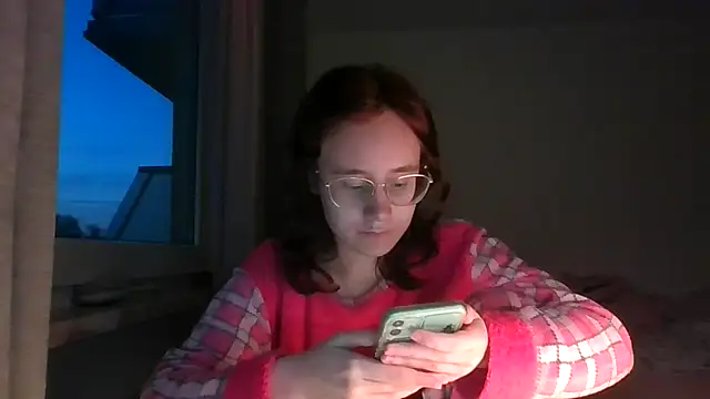 LuckySLove online show from March 8, 2026, 5:28 pm