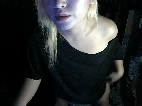 Snapshot of ur_babyjamella chatting on March 1, 2026, 12:51 pm ur babyjamella online show from March 1, 2026, 12:51 pm