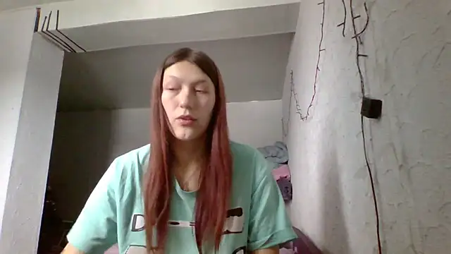 Snapshot of luna_tt chatting on February 25, 2026, 10:03 am luna tt online show from February 25, 2026, 10:03 am