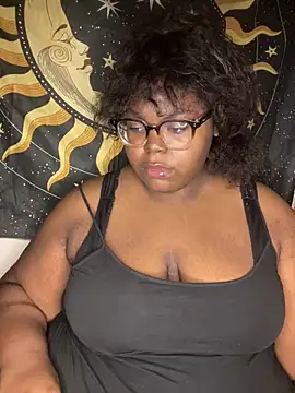 TheChubbySiren online show from January 14, 2026, 3:01 am