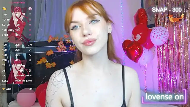 Snapshot of MeganNewCat chatting on February 16, 2026, 9:44 pm MeganNewCat online show from February 16, 2026, 9:44 pm