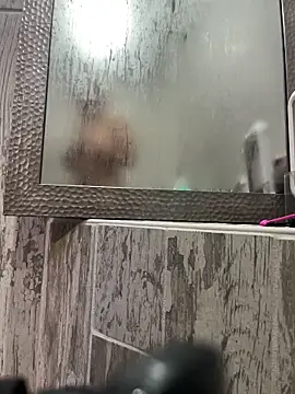 queenkelly1234 online show from November 18, 2025, 11:03 am